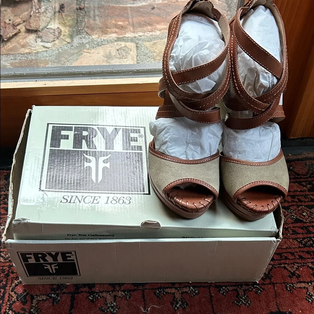 Frye NWT Women's Brown Leather & Kaki Fabric Wedge Sandals Size8.5M;Original Box